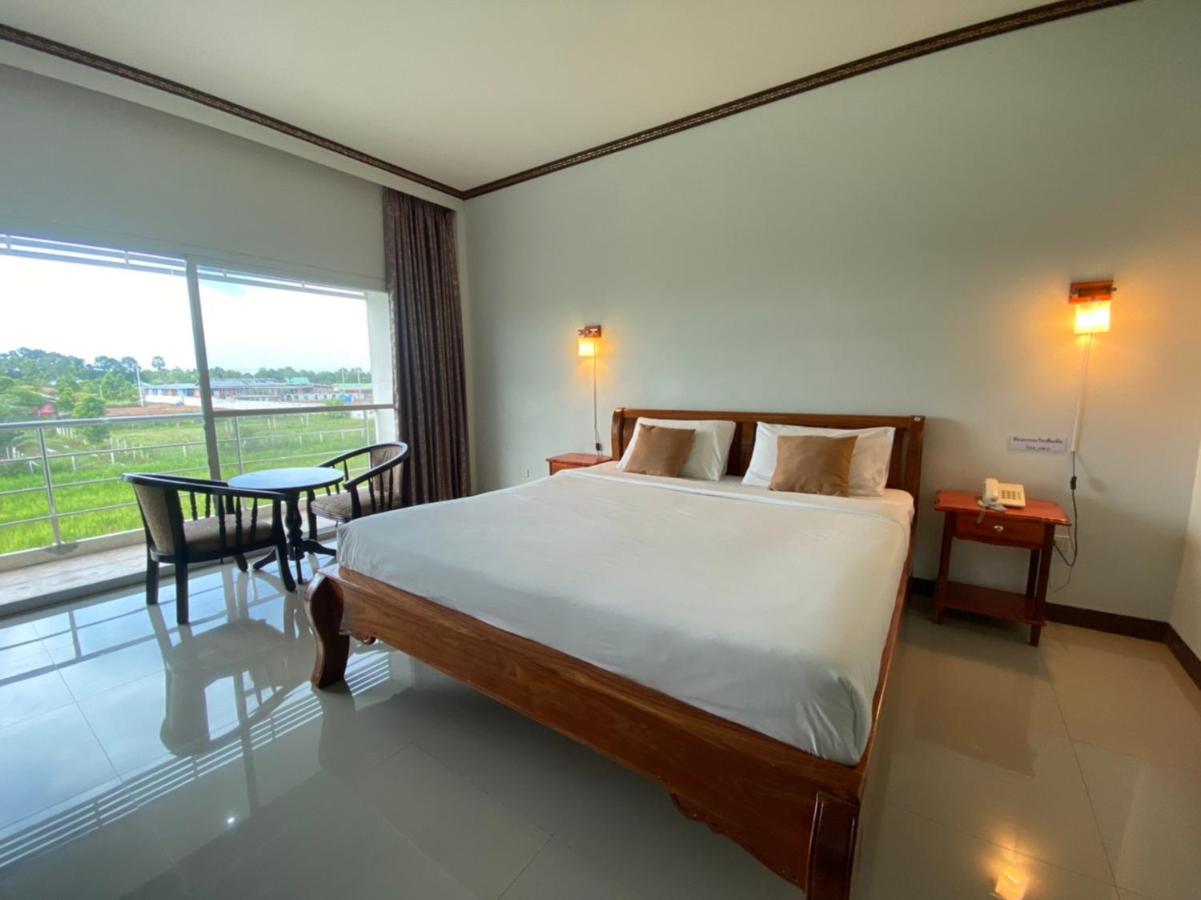 Mayuree Resort Udon Thani Exterior foto